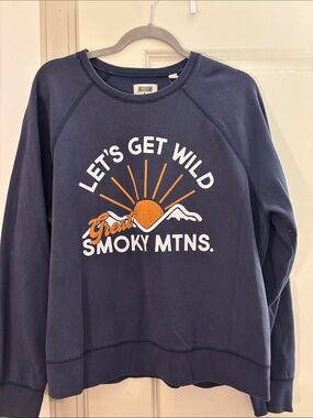 Tailgate by AE Navy 'Let's Get Wild Smoky Mtns.' Graphic Crewneck Sweatshirt